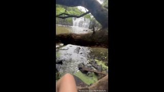 Ana Schultz Has Sex In The Woods Onlyfans (Amateur porn)-4