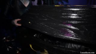 [K2S.CLUB] Mistress Lunatika - Electric Play In A Coffin - FullHD 1080P-5