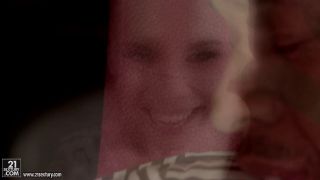Video Lisa  Wanking? Fucking! 1080p FullHD-9