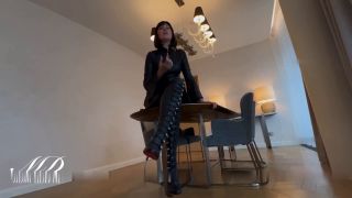[K2S.CLUB] Miss-Doertie - Tür 17 - Kopf Fick mit Parfum - FullHD 1080P-0