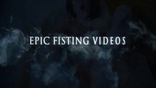 Incredible Masked Pornstar Fisted Her Wet Anal Gape In Th....-9