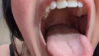 Morgana Laveau A tiny butt plug (Femdom porn)-6