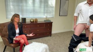 Sofie Marie, Lulu Chu (Threesome)-2