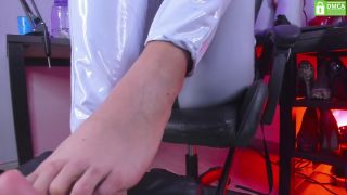 AbbyMora MIstress - Close up feet-9