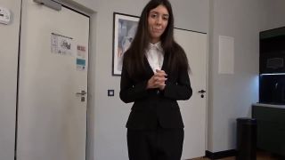 Tommy Armaros - Treffen mit Hotel Managerin...unerwartetes Upgrade bekommen - Germany-2