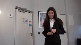 Tommy Armaros - Treffen mit Hotel Managerin...unerwartetes Upgrade bekommen - Germany-3