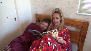 Janna Hicks - Young Wife Cheats On Old Husband With Stepson Amateurporn-5