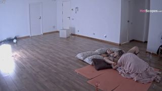 Reallifecam - Masha And Belgian Guest Guy Have Hot Pussy Eat And Undercover Sex On The Floor 09.07.2024 - FullHD 924P-2