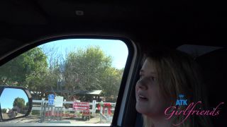 Dez Hansen's Intimate Outdoor Frolic: Finger & Kiss 4K UHD-1