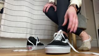 free porn clip 38 sizetensolemates 301120201356034966 black vans sweaty peds joi jerk off while i show off my new sneakers and socks, interracial foot fetish on feet porn -0