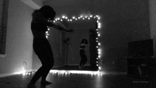 Lucy - loopyy () Loopyy - taking a break from our regularly scheduled program to show yall this video of me danci 16-02-2020-0
