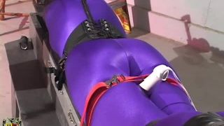 House of Gord14 07 12 Allison - Stretch-O-Matic-9
