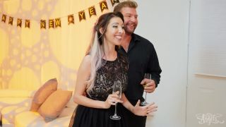 Emma Rose & Roman Todd - Horny For The New Year Quick Vi...-9