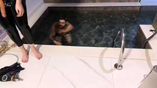 Naras Strapon En Sub Nara Fish A Slaves Ass Then Fuck It (Strap On)-6