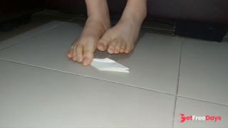 Feet origami lily4-3