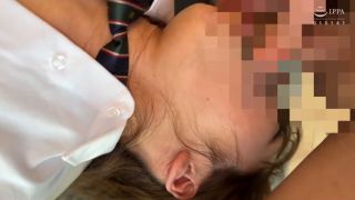 STSK-135 【顔晒し】債務者の娘。3 借金まみれの両親のかわりに、イヤがるのを完全無視して容赦なく体で払えと口を塞がれもがき中出しさせられた学生さん4名-1