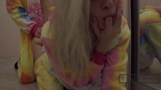 After the Christmas Party she Gave a Stranger Anal amateur Belleniko-8