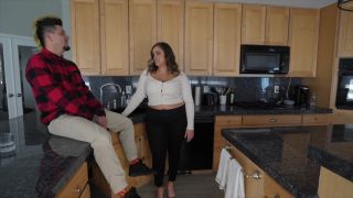 Katie Cummings - StepMom Shows me Her Moves BBW!-1