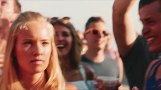 Chantal Zitzenbacher - Die letzte Party deines Lebens (2018) HD 1080p!!!-8