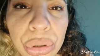 Lilly Munster - Giantess Finds And Vores Tiny Men (Fetish porn)-5