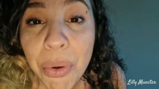 Lilly Munster - Giantess Finds And Vores Tiny Men (Fetish porn)-7
