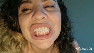 Lilly Munster - Giantess Finds And Vores Tiny Men (Fetish porn)-9