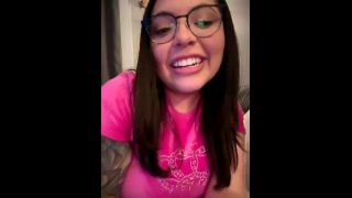 Femdom porn nicolebun Nicolebun Teases Her Inner Jessica Rabbit in This Sizzling Video-5