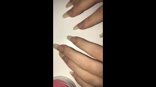 LaLaLaura hardcore LaLaLaura aka lauras_kingdom - 07-02-2024 OnlyFans Video - Mira Nail Tapping video-8