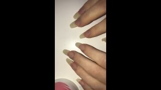 LaLaLaura hardcore LaLaLaura aka lauras_kingdom - 07-02-2024 OnlyFans Video - Mira Nail Tapping video-9