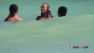 C Jenny - Stripped To The Waist  Strand-3