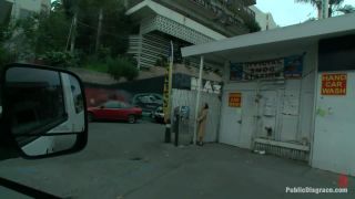 Gas Station Booty Public!-9