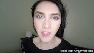 Brandon Iron/ManyVids.com - Crystal Greenvelle - Crystal POV!-9