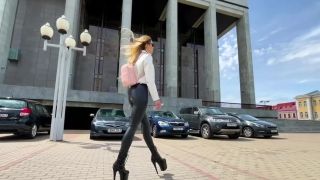 Olga Walks and Gets Wet In Latex ASMR Quick View Porn - N...-1
