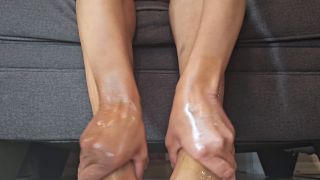 [K2S.CLUB] Ballbusting Bianca - Dominabianca - Oily Feet ASMR - FullHD 1080P-7