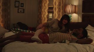 Lake Bell – How to Make It in America s02e06-07 (2011) HD 720p - (Celebrity porn)-3