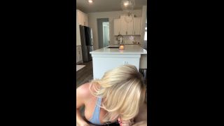 Kaelee Rene (kaeleerene) PPV Kitchen Sextape BG Creampie Onlyfans (Creampie)-1