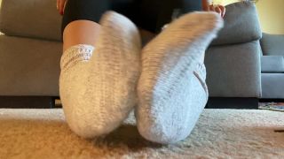 Sexyfeet47 Sexyfeet - whos ready to sniff and lick my sweaty feet dont forget to tribute 19-11-2020-4