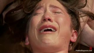 Vai Hot Amateur SQUIRTER Does Her First BoyGirl Sex Scene...-1