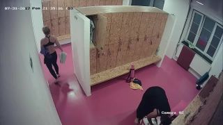  Voyeur – Hidden-Zone Locker – hz_Lo2010 (AVI, HD, 1280×720) | voyeur | voyeur -4