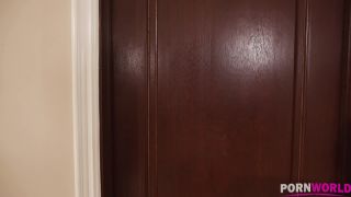 Brunette Bombshell Coed Kyler Quinn Gets Her Cunt Creamed By Professor - Teenage-1