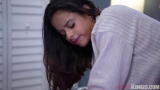 Teen [FilthyTaboo] Isabella Jules – Fucking Stepdad And My Bf On The Same Day Isabella Jules-8