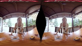 online clip 27 Lost In The Woods – Joanna Bujoli POV on virtual reality -0