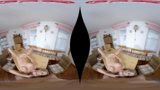 online clip 27 Lost In The Woods – Joanna Bujoli POV on virtual reality -5