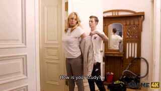 6291 Student Enters Bathroom And Meets Stepmoms Friend Wet An...-1