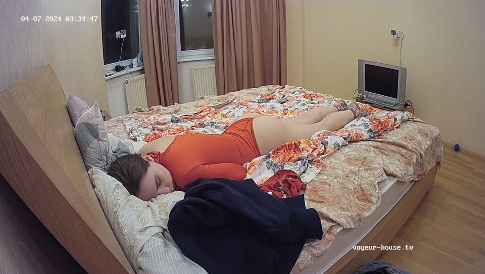 Voyeur-House - Exclusive Tonk And Ryry Threesome Party 20.06.2024 - HD 720P