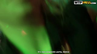 [SITERIP] CollegeFuckParties e413 5141 hd-2