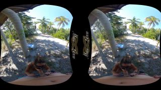 Jet - ski ride sex on an island - Gear VR-3