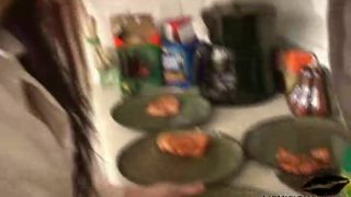 LizVicious tape024 v scene1 102206 divxFull 1 (mp4)-0