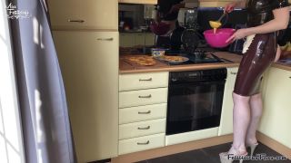 Latex Waffle Maid (part 2) Quick View Porn - New Sex Vide...-0