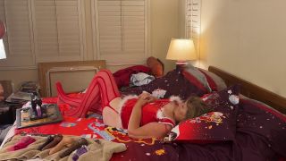 CarmensSexJournal - Granny’s A Fuck Toy For Christmas in July 11 24 2024 CAMS145M-2